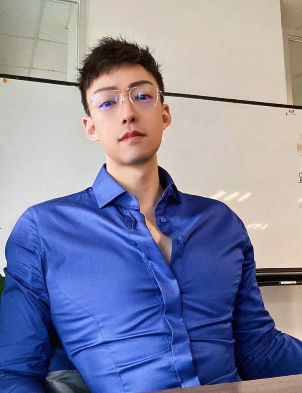 黎明的梦的第一张照片--汕头相亲服务中心