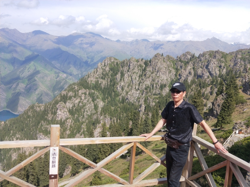 李清的第一张照片--汕头相亲服务中心