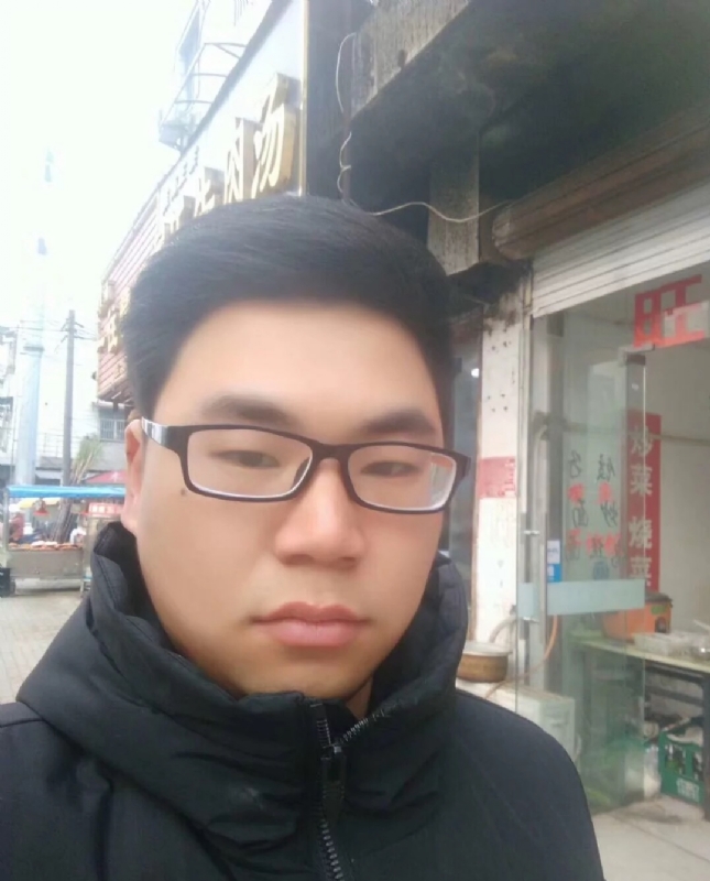 枯叶??的第一张照片--汕头相亲服务中心