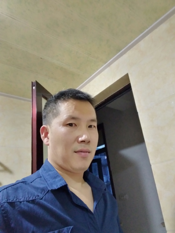 余生搀扶走的第一张照片--汕头相亲服务中心