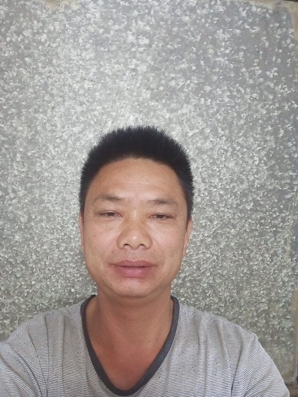 白茫茫的第一张照片--汕头相亲服务中心