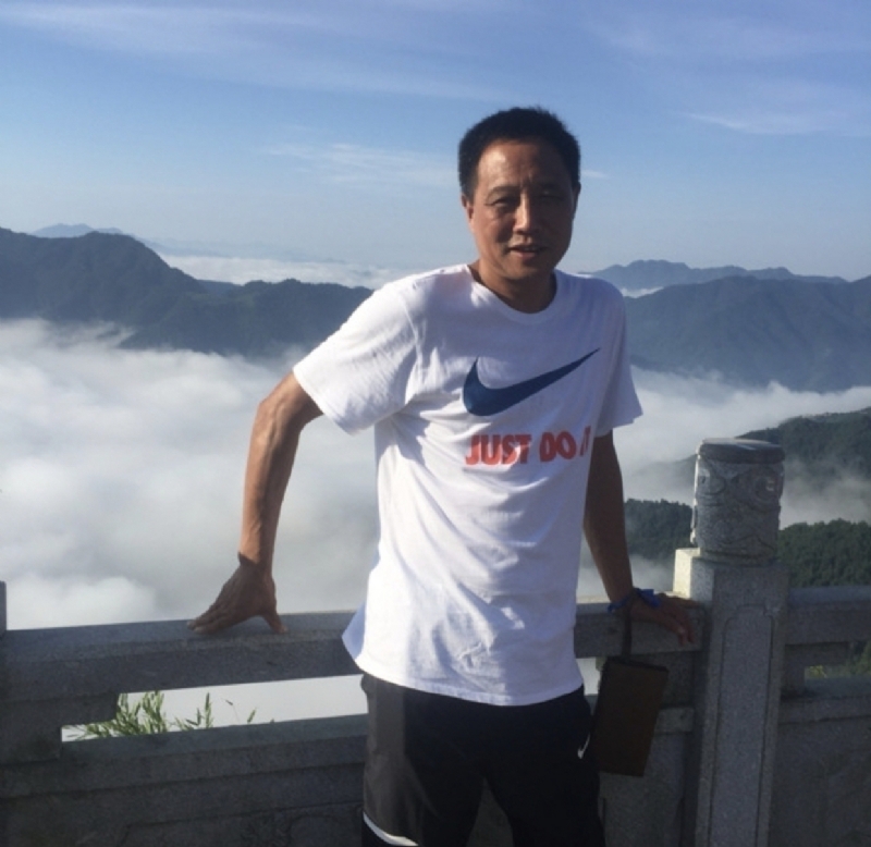 出走半生的第一张照片--汕头相亲服务中心