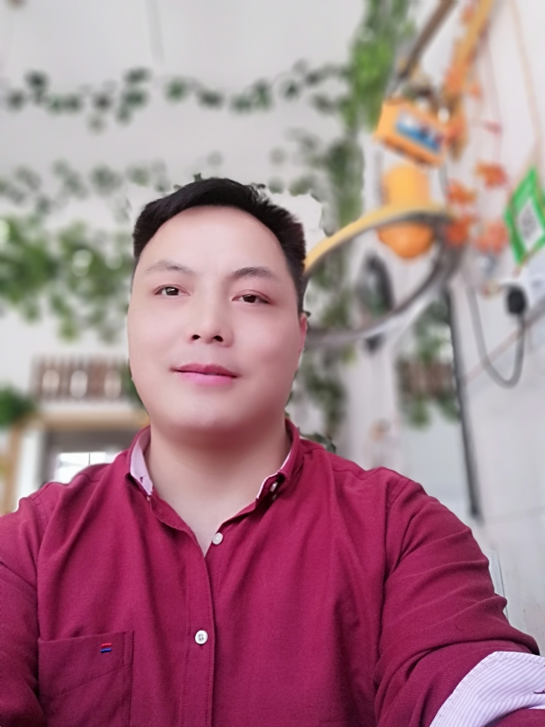 展梦飞翔XC的第一张照片--汕头相亲服务中心