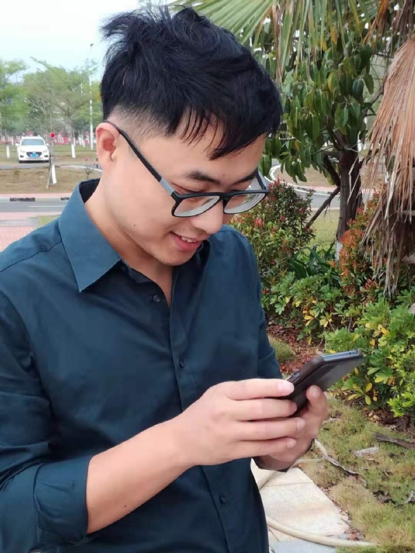 鼠王子的第一张照片--汕头相亲服务中心