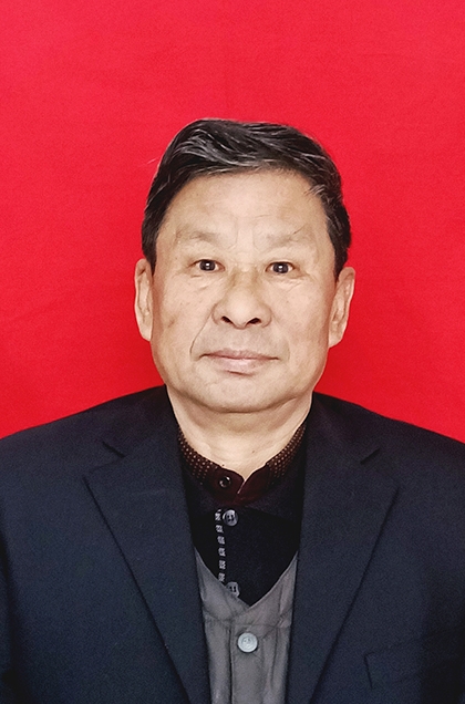 教授的第一张照片--汕头相亲服务中心