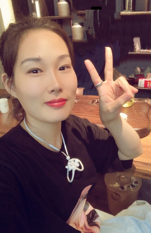 冷紫斑蝶的第一张照片--汕头相亲服务中心