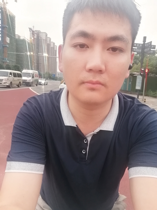 露露的第一张照片--汕头相亲服务中心