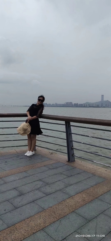 清秋的第一张照片--汕头相亲服务中心