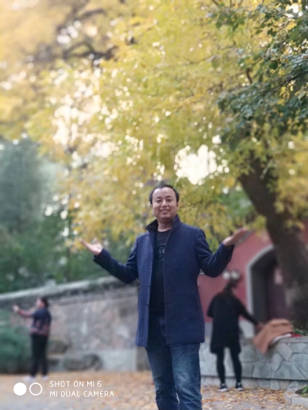 爱转角的第一张照片--汕头相亲服务中心