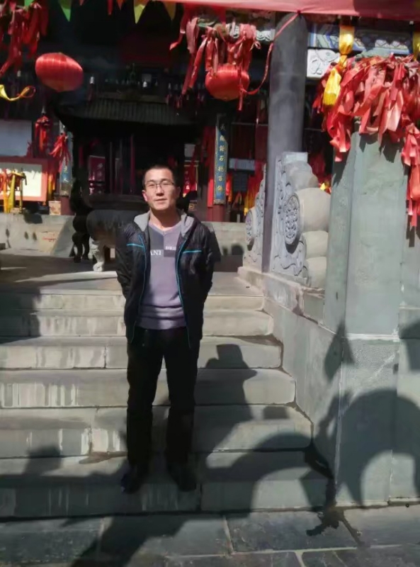 淡然的第一张照片--汕头相亲服务中心