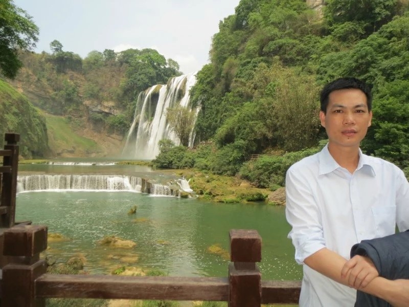 坚强芒果的第一张照片--汕头相亲服务中心