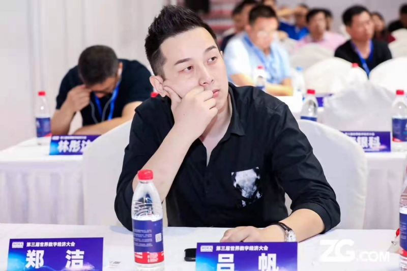 一生摯愛的第一张照片--汕头相亲服务中心