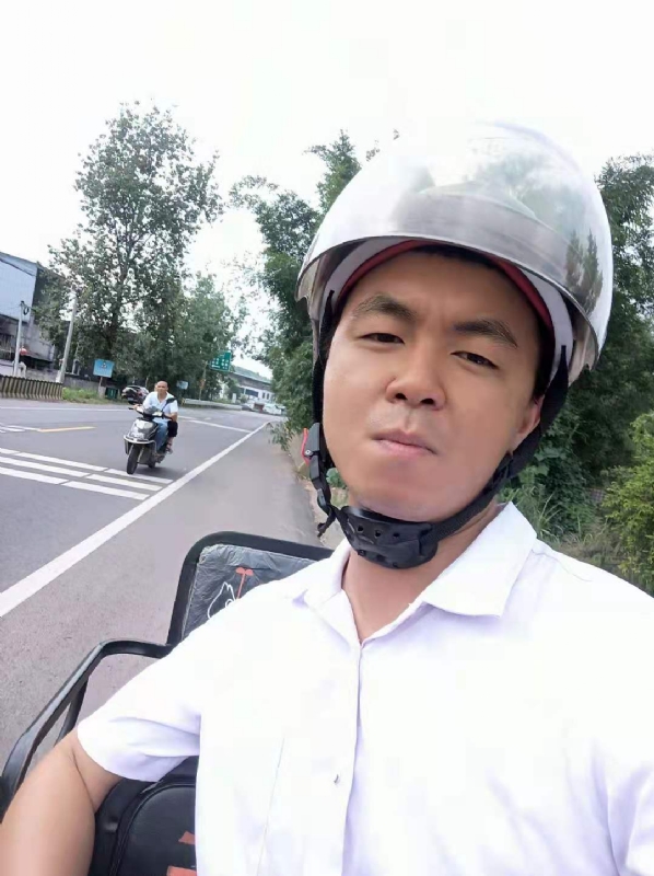 紧张死了的第一张照片--汕头相亲服务中心