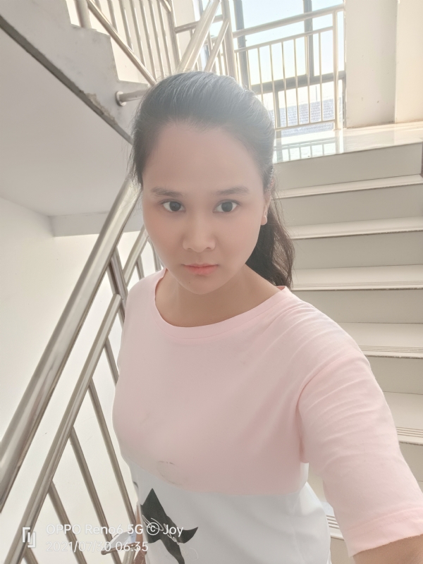 姣的第三张照片--汕头相亲服务中心