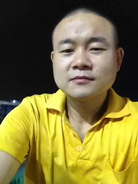 装国豪的第一张照片--汕头相亲服务中心