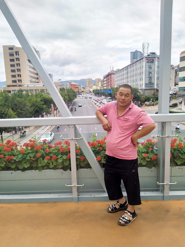 真诚的第一张照片--汕头相亲服务中心