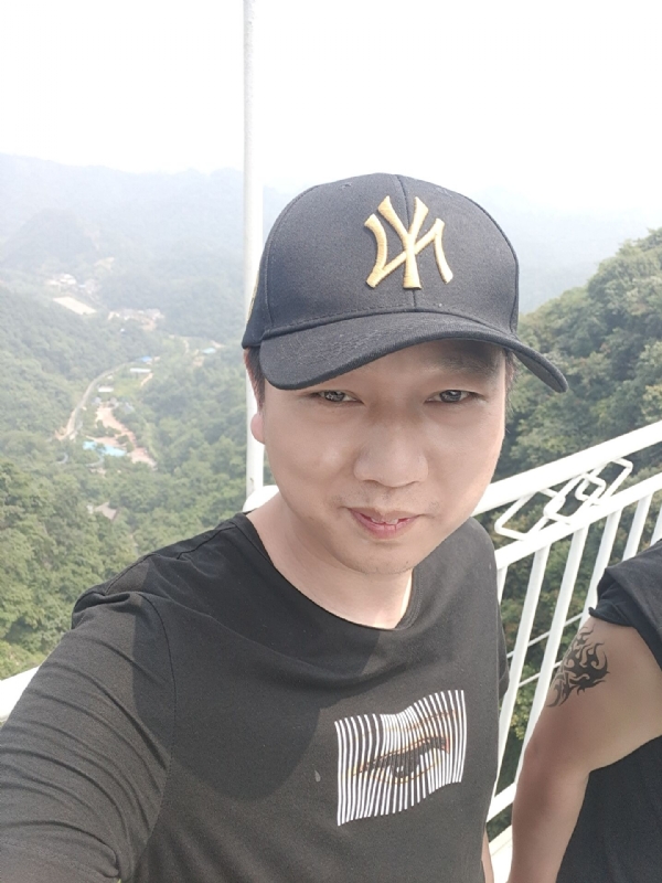 angle。的第一张照片--汕头相亲服务中心