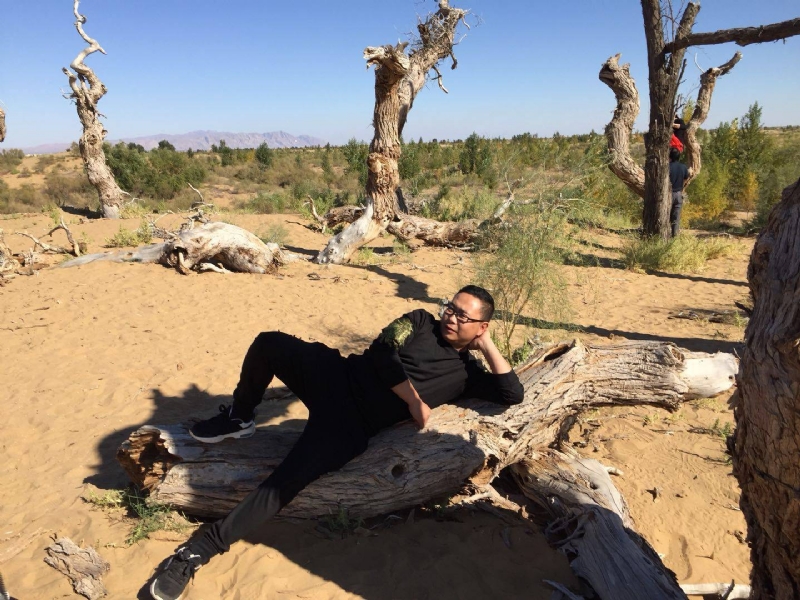 爱需要时间的第一张照片--汕头相亲服务中心