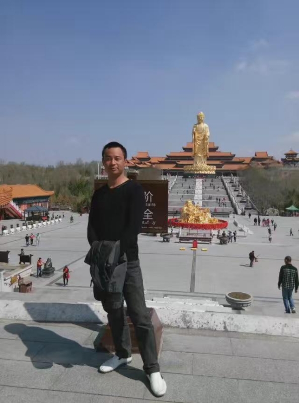 恺哥哥的第一张照片--汕头相亲服务中心