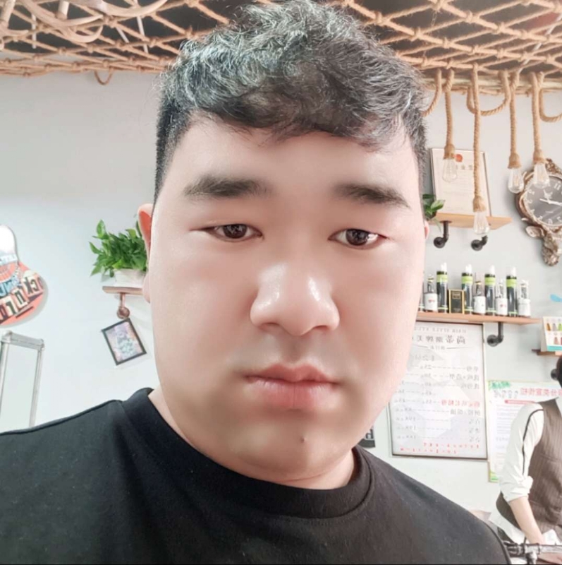 田野小伟的第二张照片--汕头相亲服务中心