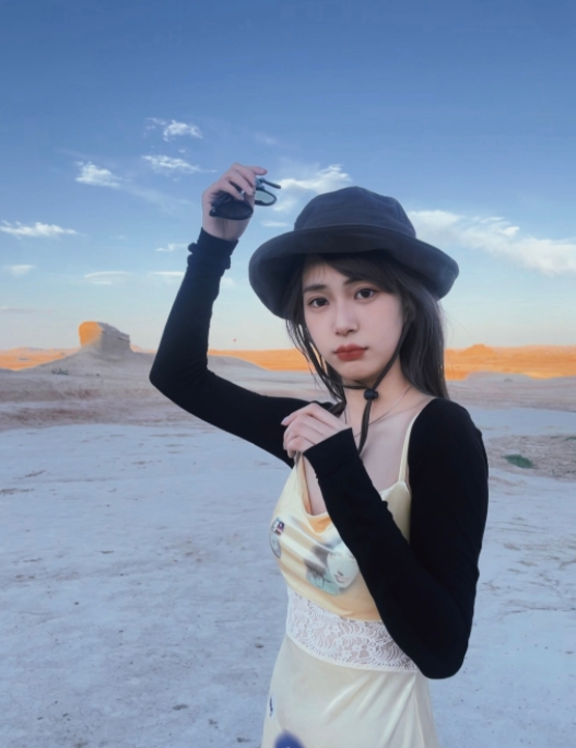 英姐的第一张照片--汕头相亲服务中心