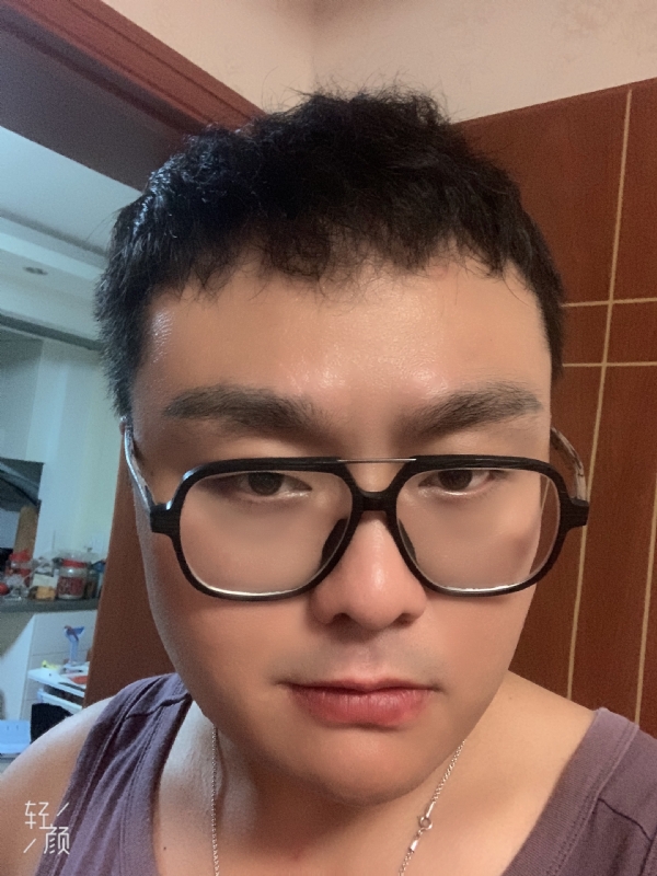 何为奈何的第三张照片--汕头相亲服务中心