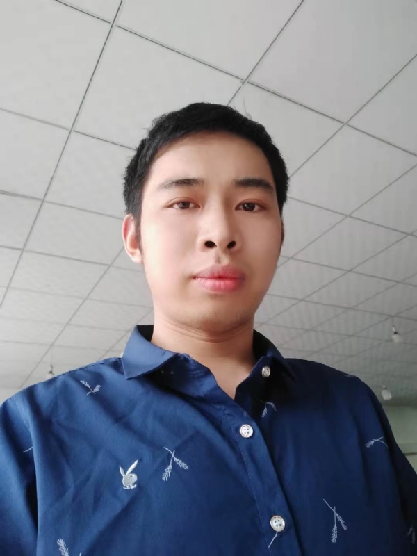 啊辉的第一张照片--汕头相亲服务中心