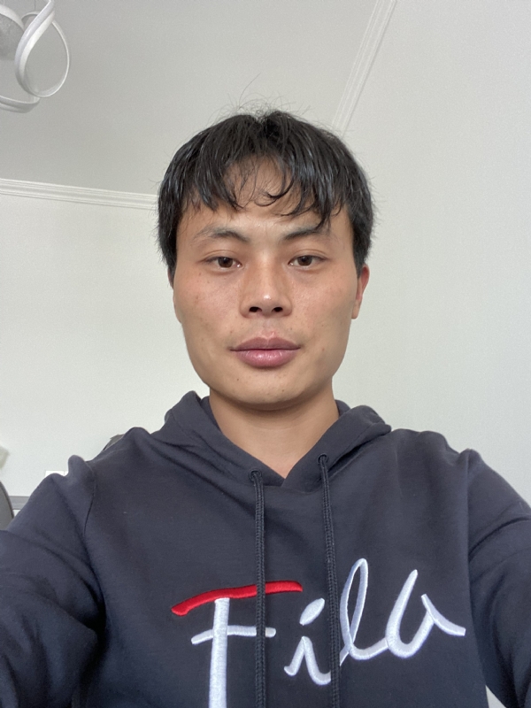 寒漠的第一张照片--汕头相亲服务中心