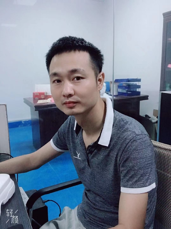 不忘初心的第一张照片--汕头相亲服务中心