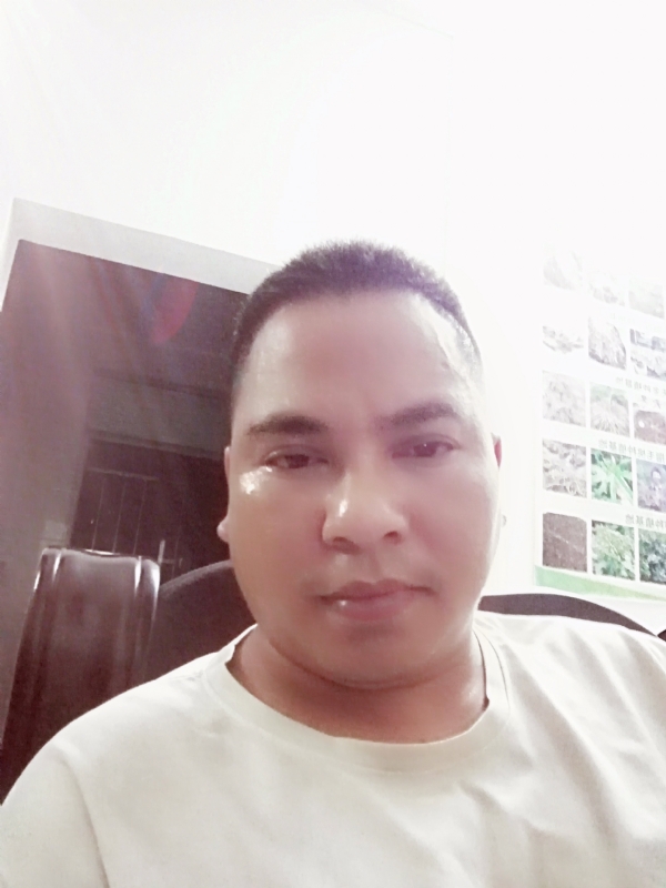 小叔也有爱的第一张照片--汕头相亲服务中心