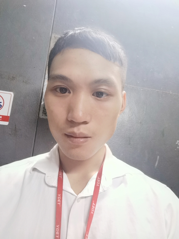 不离不弃的第一张照片--汕头相亲服务中心