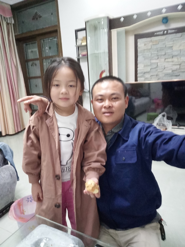 凡凡的第一张照片--汕头相亲服务中心