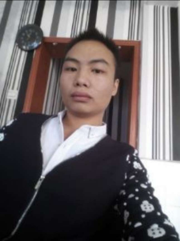 阿龙的第一张照片--汕头相亲服务中心