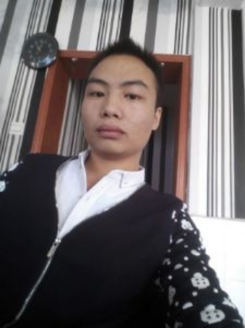 阿龙的第二张照片--汕头相亲服务中心