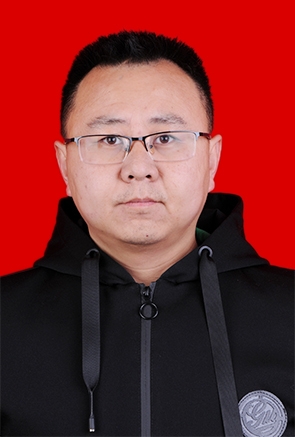 小熊维尼的第一张照片--汕头相亲服务中心