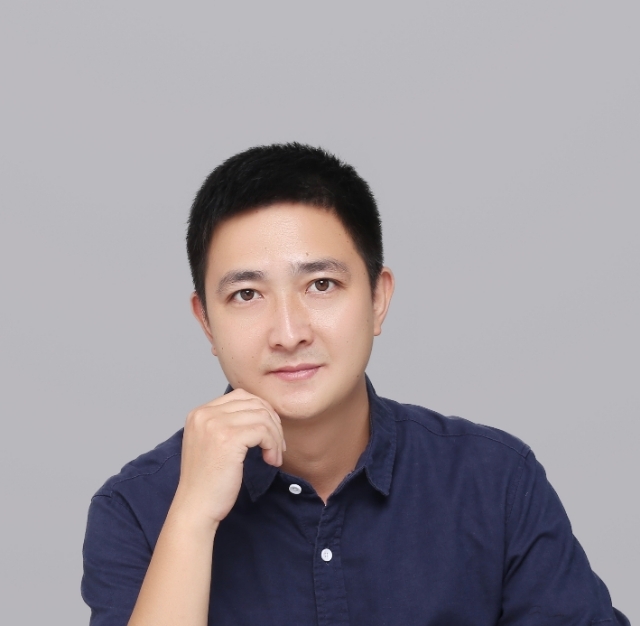 小丑的第一张照片--汕头相亲服务中心