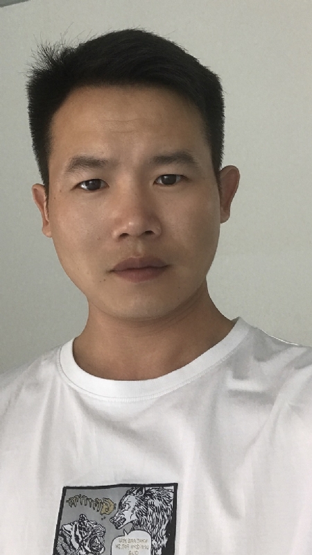 石头的第一张照片--汕头相亲服务中心