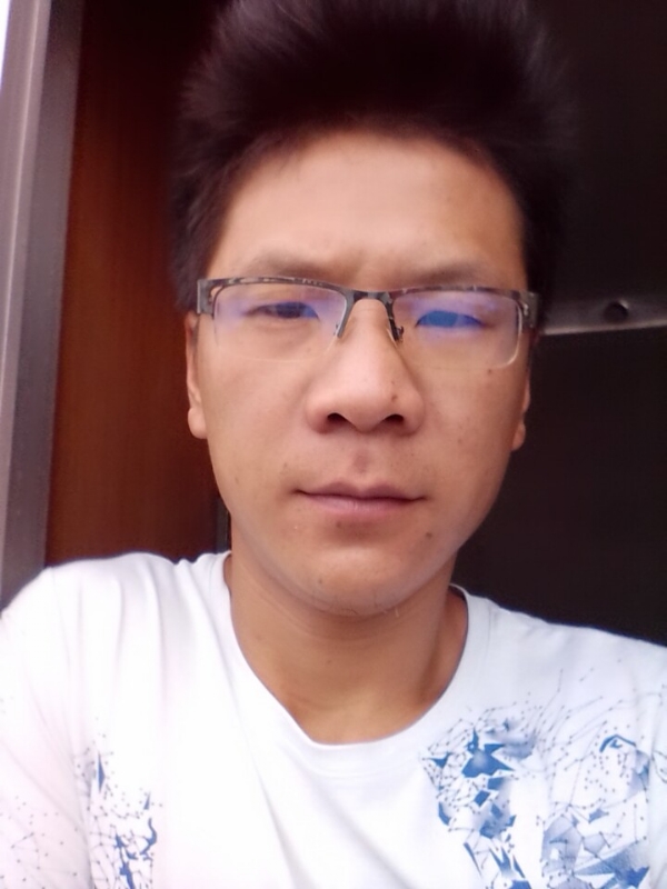 听雨的第一张照片--汕头相亲服务中心