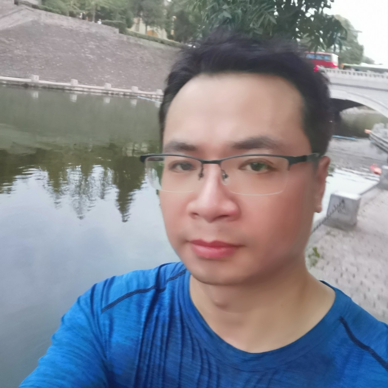 一支笔的第一张照片--汕头相亲服务中心