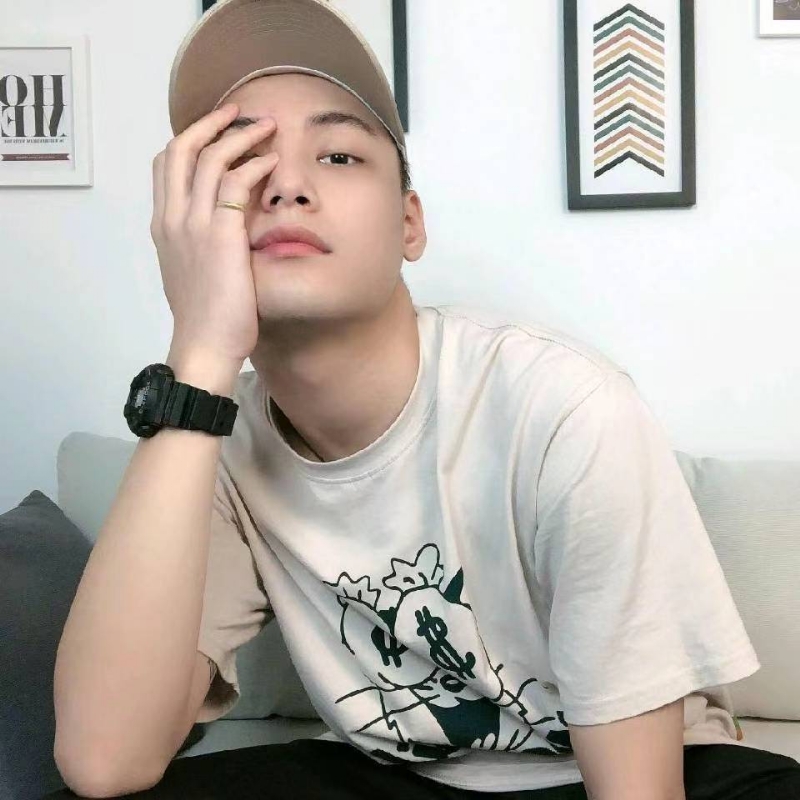 勇敢的第一张照片--汕头相亲服务中心