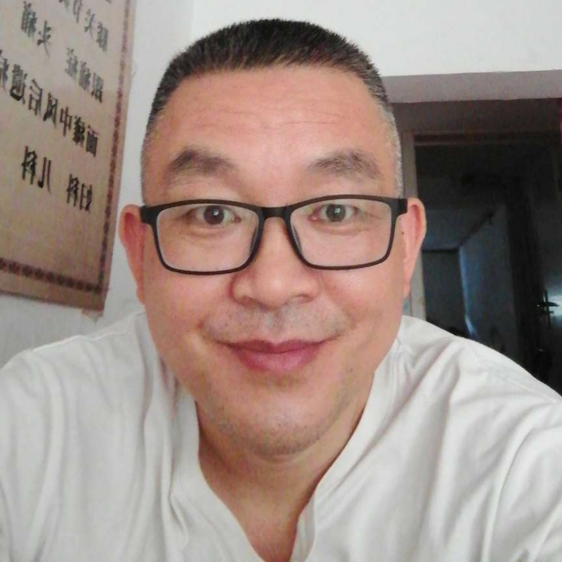 你好美女在吗的第一张照片--汕头相亲服务中心