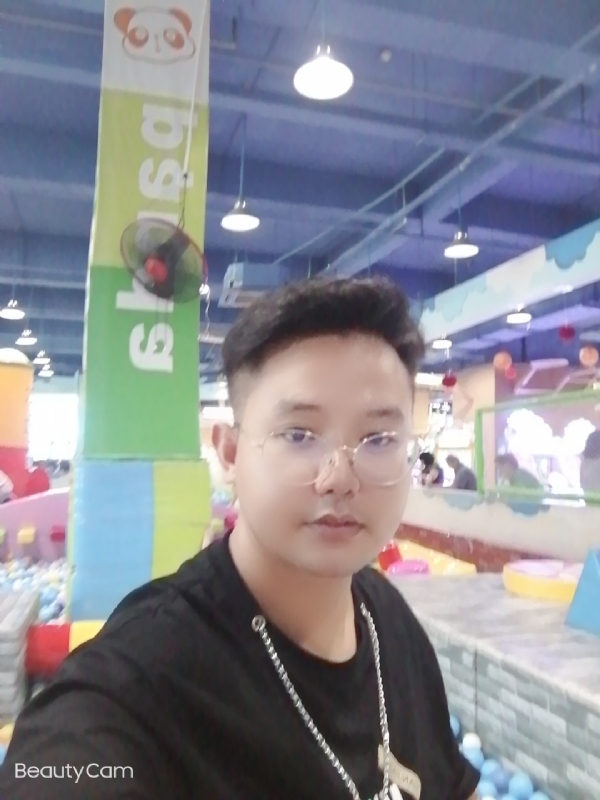 棒哥的第三张照片--汕头相亲服务中心