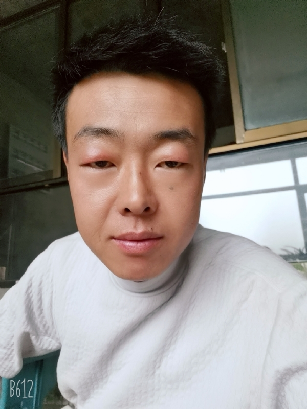 缺爱80后的第一张照片--汕头相亲服务中心