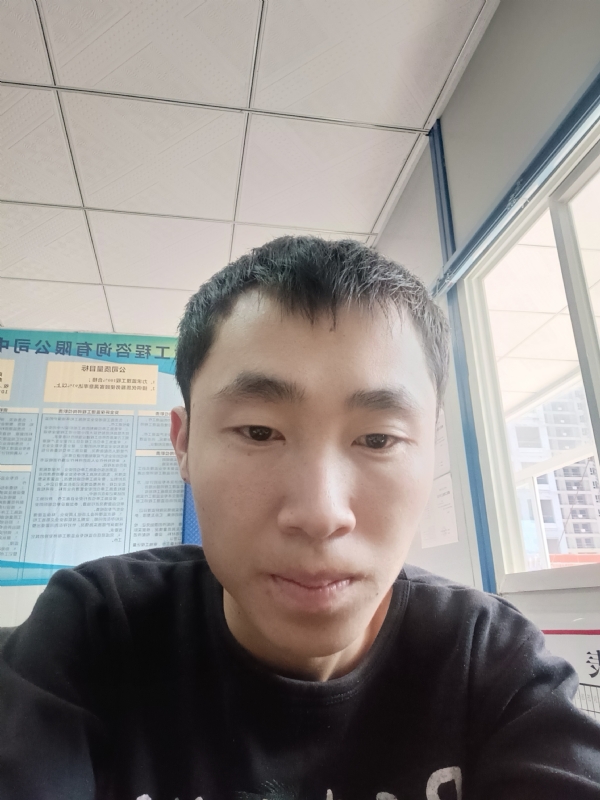 小哥哥的第一张照片--汕头相亲服务中心