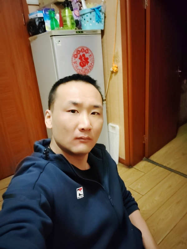 子昂的第一张照片--汕头相亲服务中心