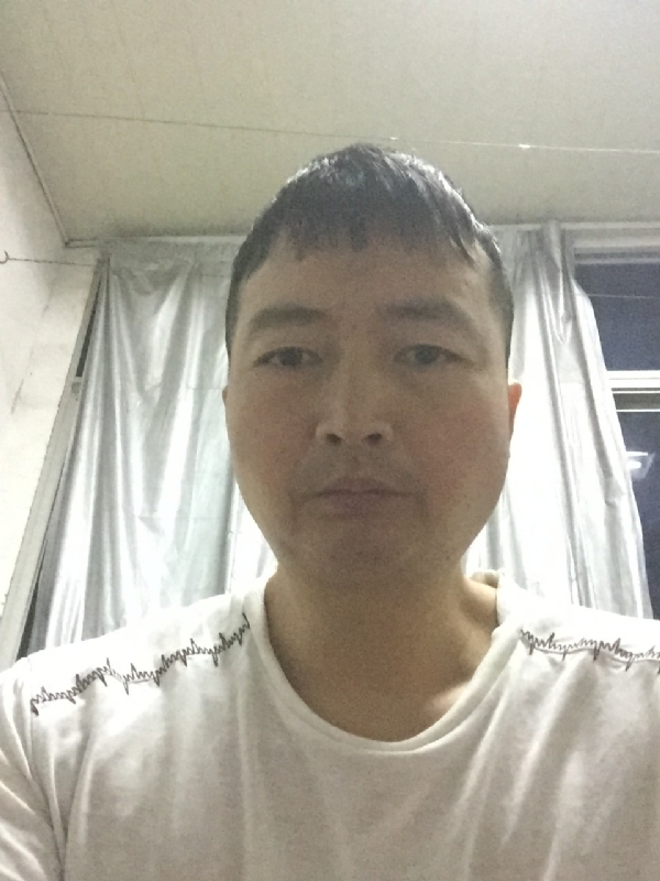 无可取代的第一张照片--汕头相亲服务中心