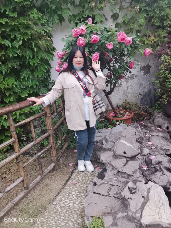 乖乖一女的第三张照片--汕头相亲服务中心