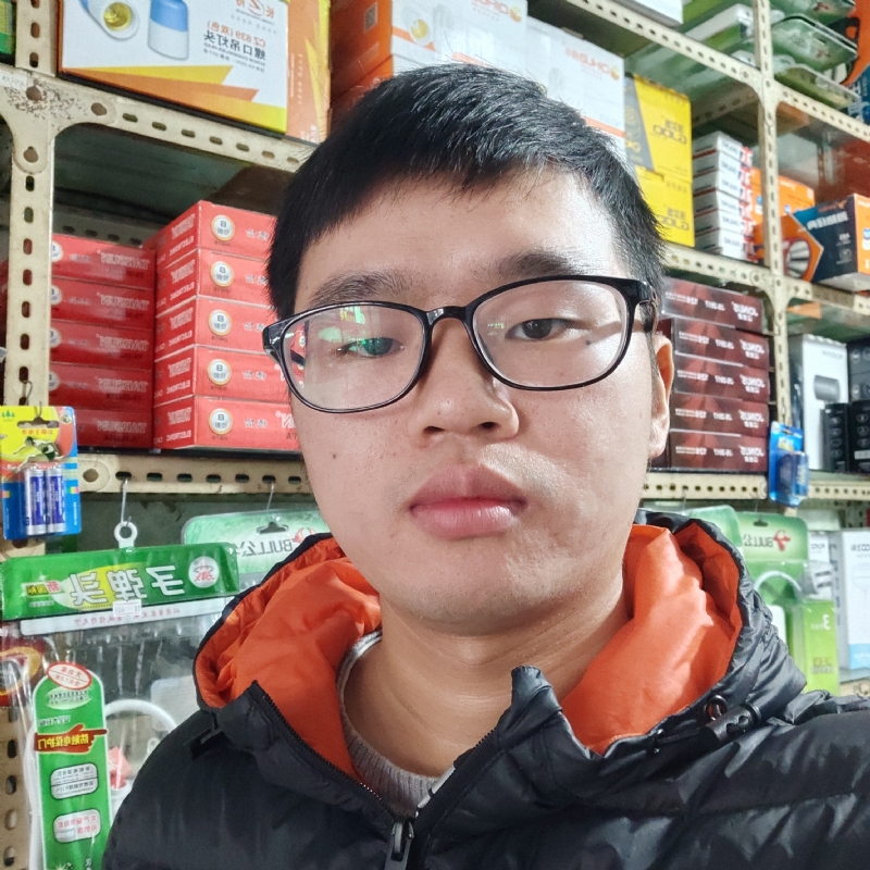 邱先生的第一张照片--汕头相亲服务中心