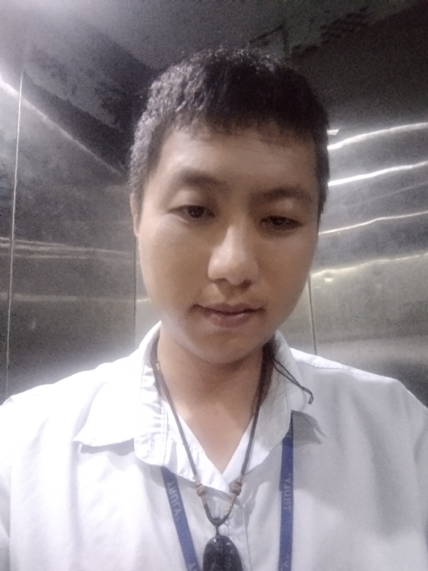 黄伟杰的第一张照片--汕头相亲服务中心