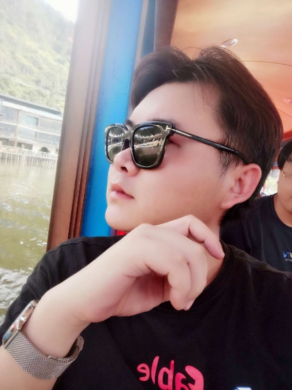 曲生的第三张照片--汕头相亲服务中心